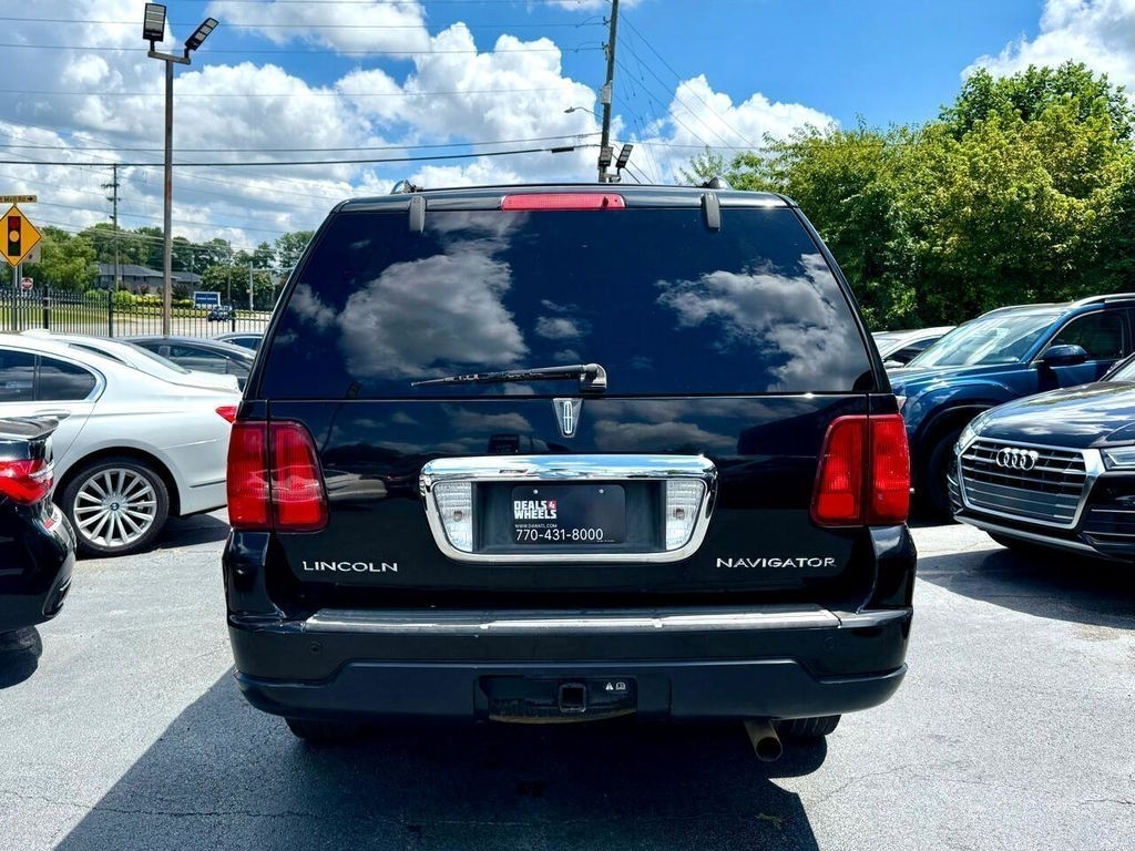 Lincoln Navigator 2WD Luxury 2006