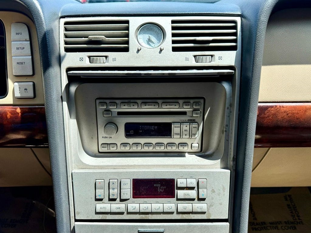 Lincoln Navigator 2WD Luxury 2006