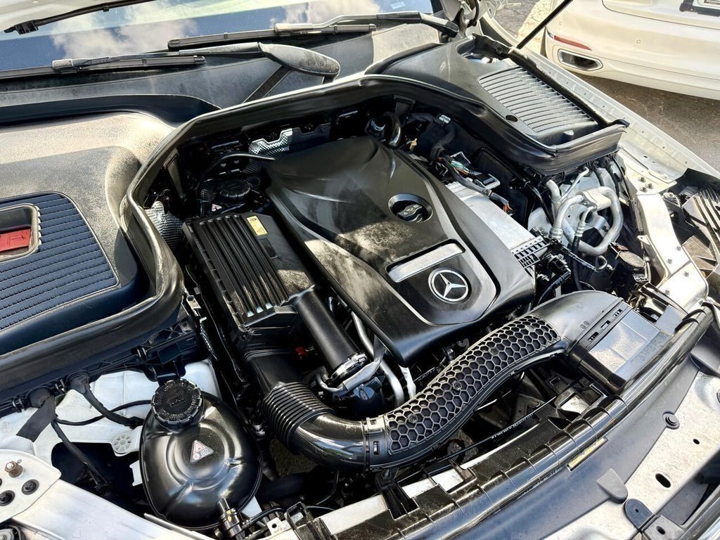 Mercedes-Benz GLC-Class GLC300 2017