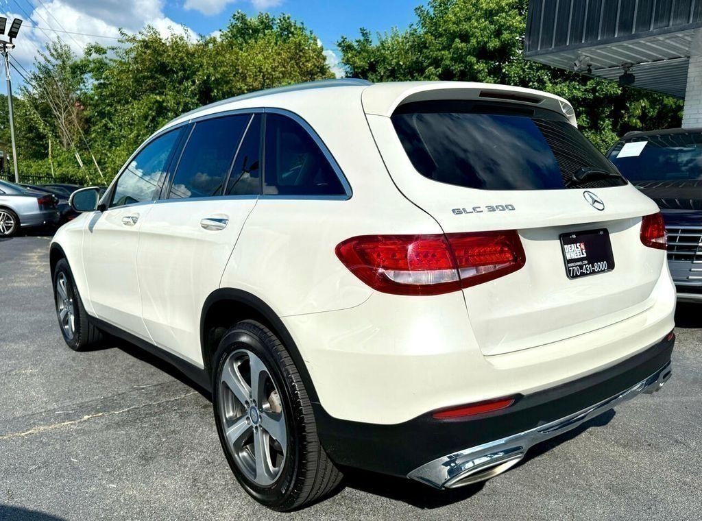 Mercedes-Benz GLC-Class GLC300 2017