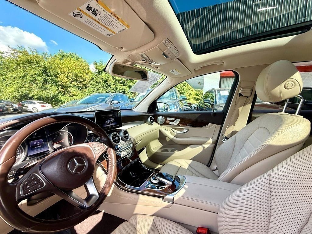 Mercedes-Benz GLC-Class GLC300 2017