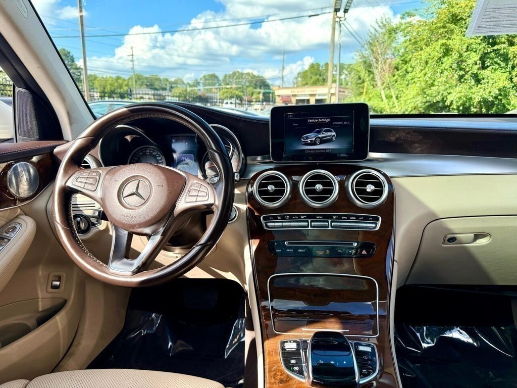 Mercedes-Benz GLC-Class GLC300 2017