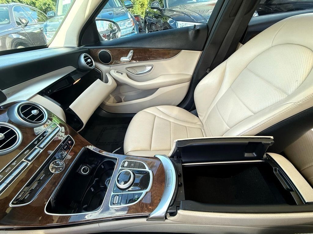 Mercedes-Benz C-Class C300 Sedan 2017