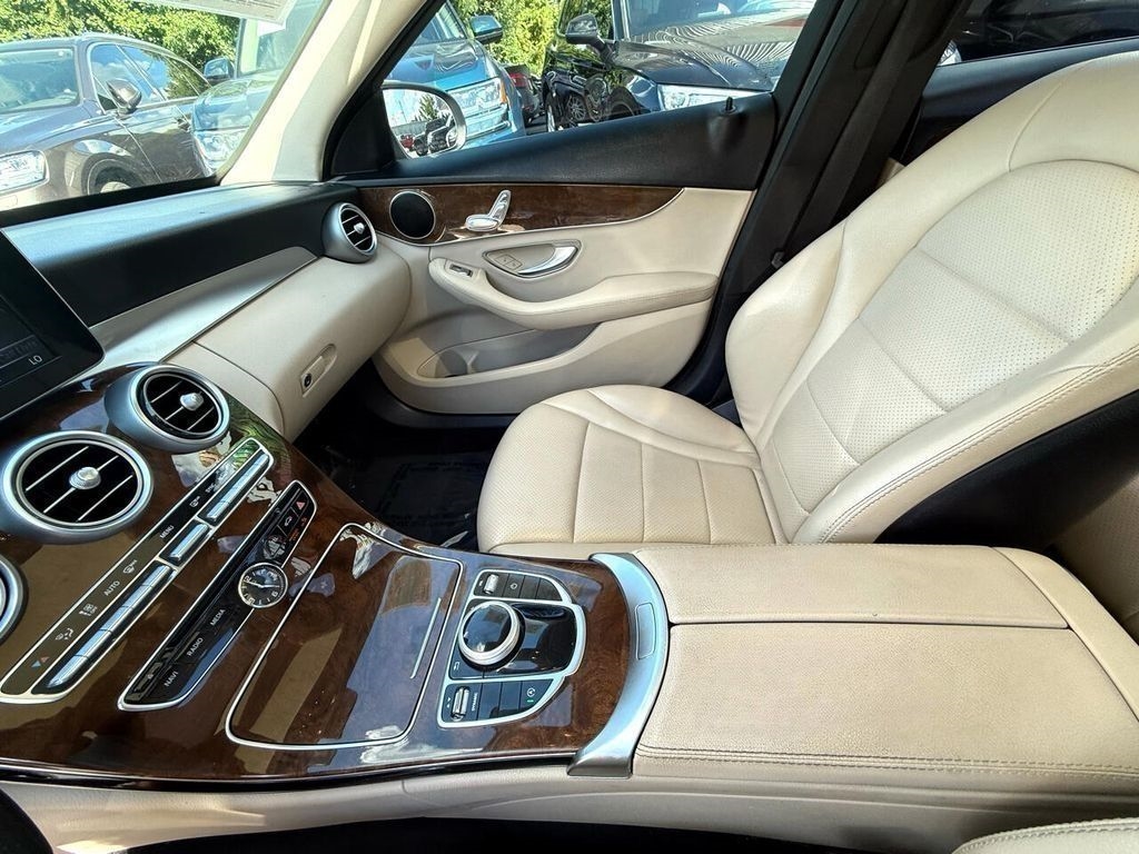 Mercedes-Benz C-Class C300 Sedan 2017