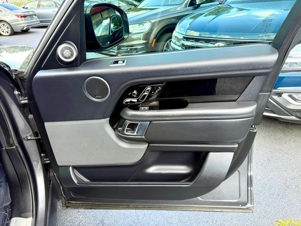 Land Rover Range Rover HSE 2018