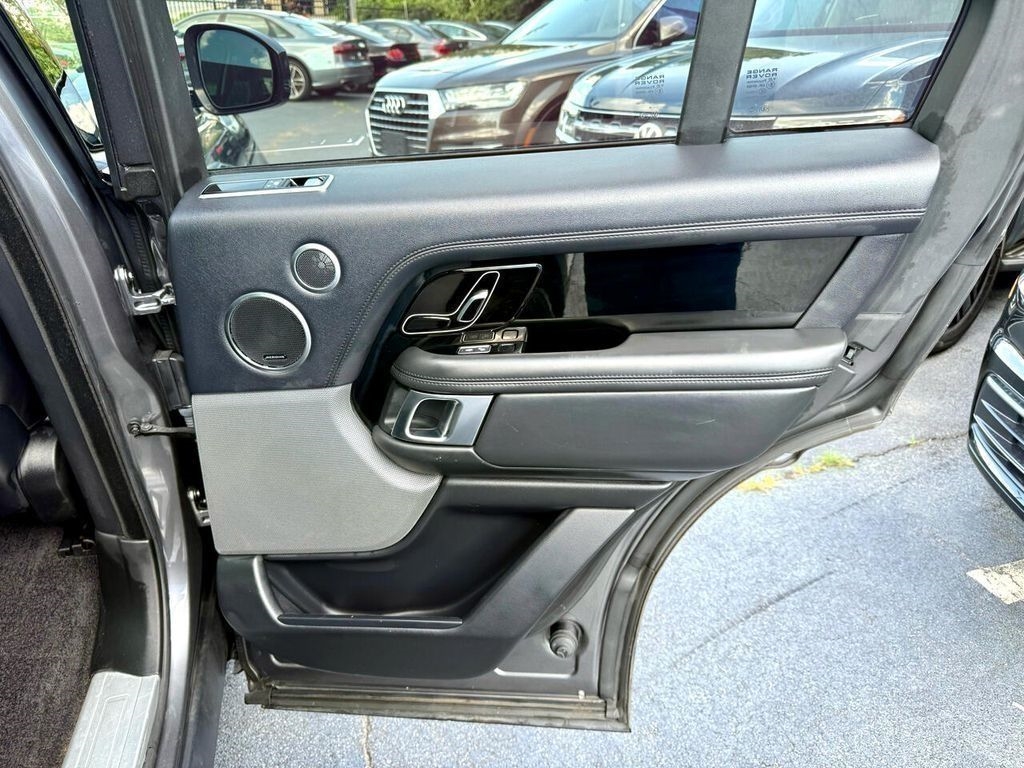 Land Rover Range Rover HSE 2018