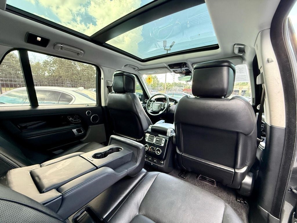 Land Rover Range Rover HSE 2018