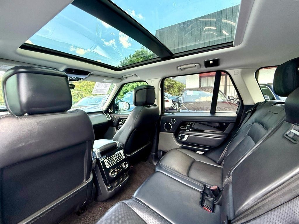 Land Rover Range Rover HSE 2018