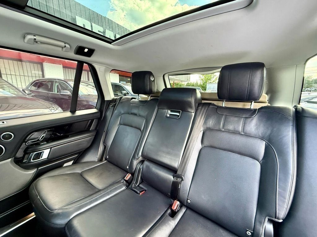 Land Rover Range Rover HSE 2018