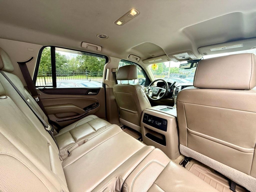 GMC Yukon SLT 2WD 2017