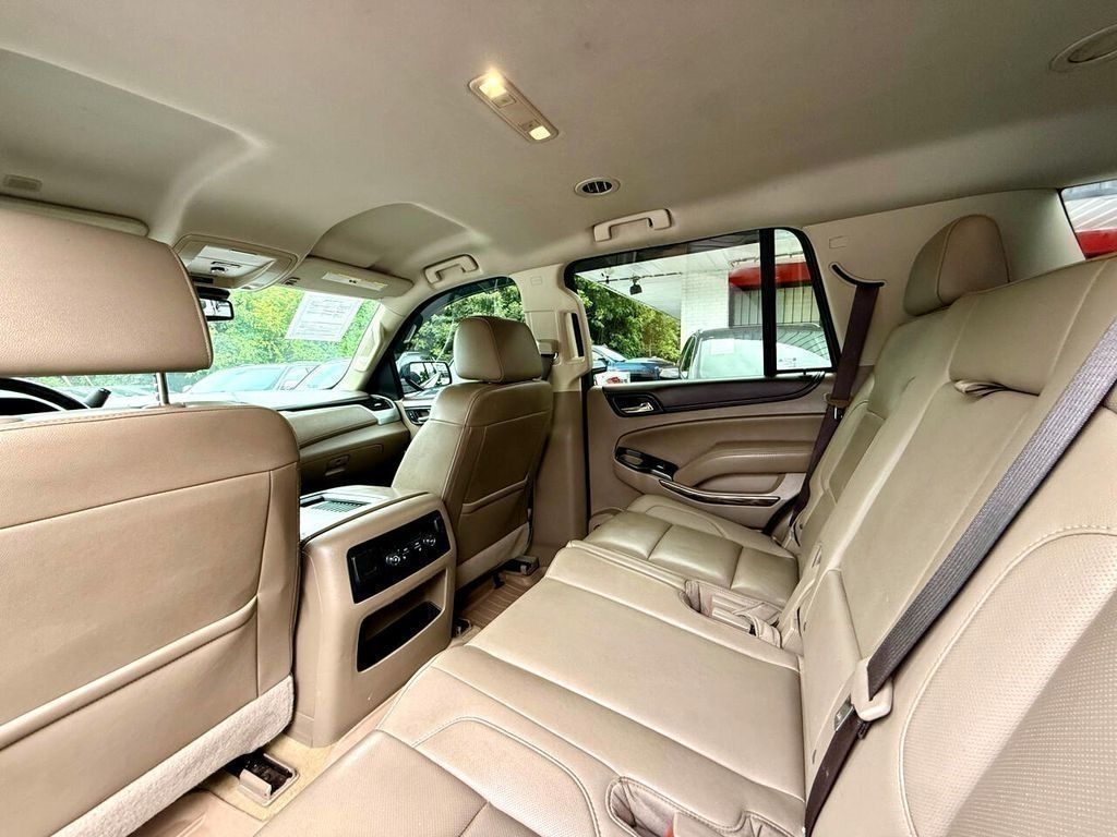 GMC Yukon SLT 2WD 2017
