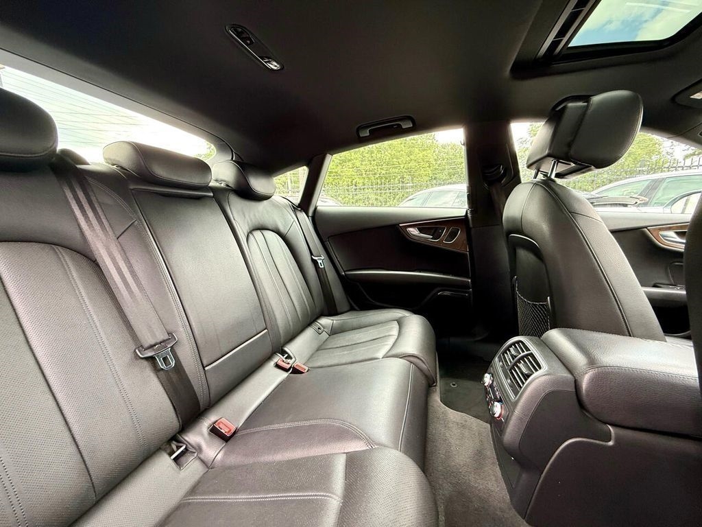 Audi A7 3.0T Premium quattro 2013