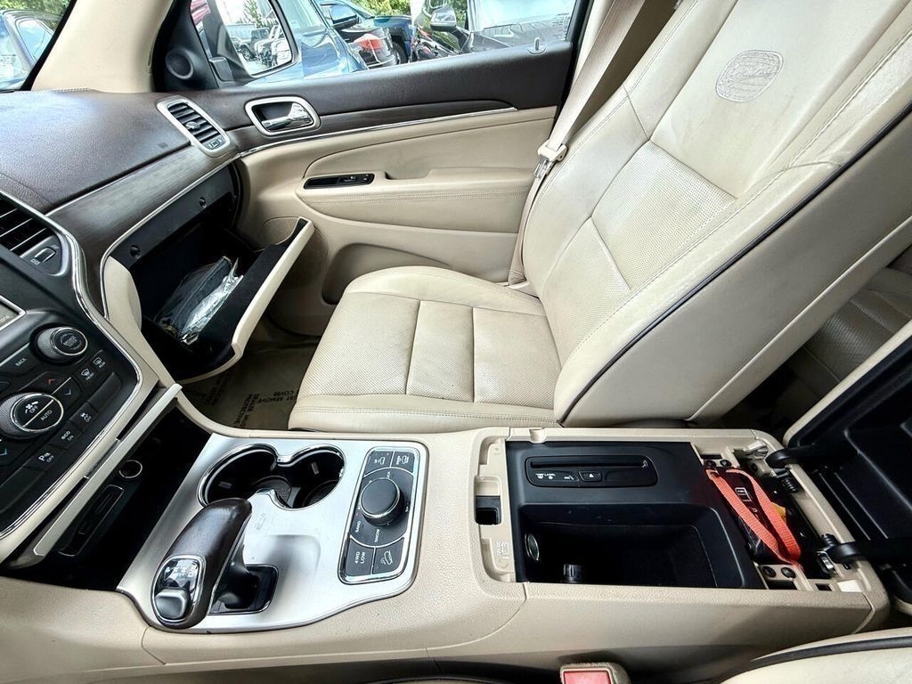Jeep Grand Cherokee Overland 4WD 2015