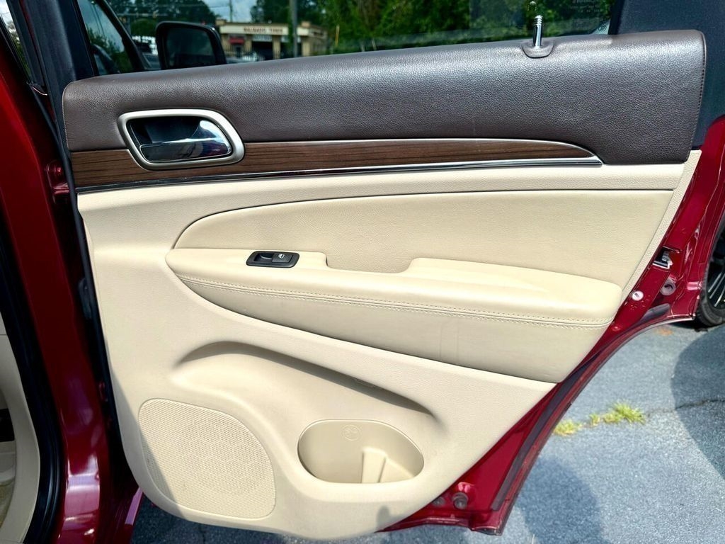 Jeep Grand Cherokee Overland 4WD 2015