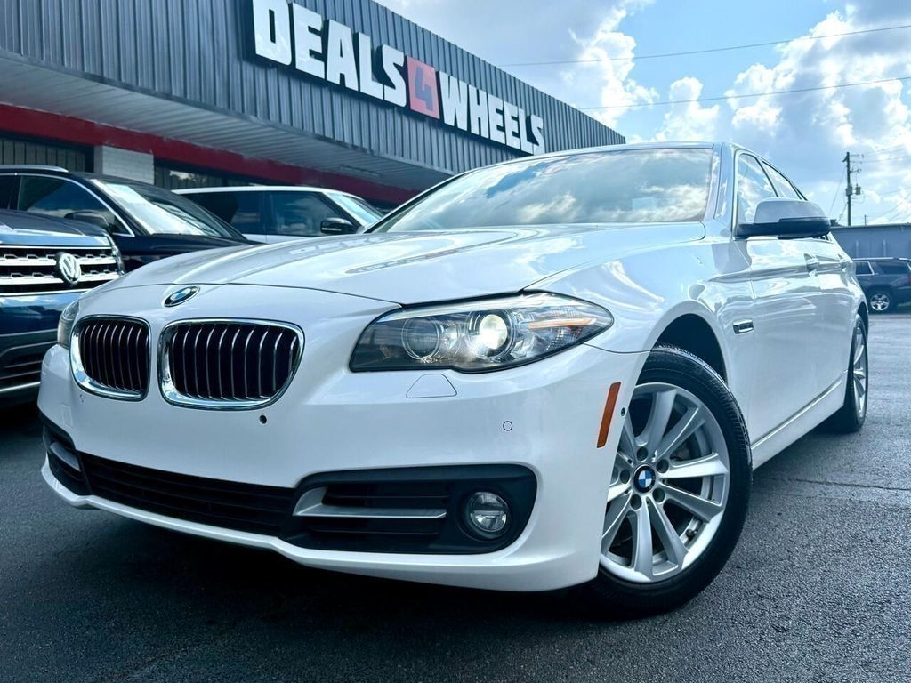 2016 BMW 5-Series 528i