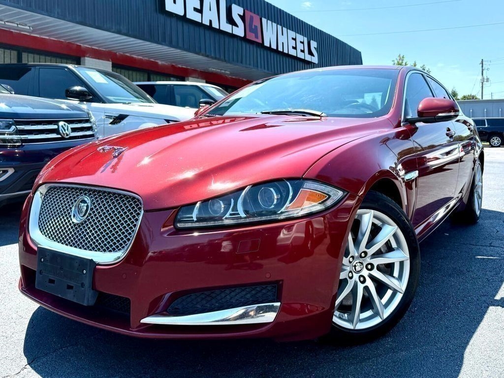 Jaguar XF-Series XF 2.0L I4T 2013