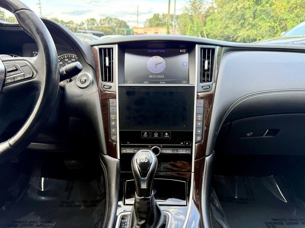 Infiniti Q50 3.0t LUXE AWD 2019