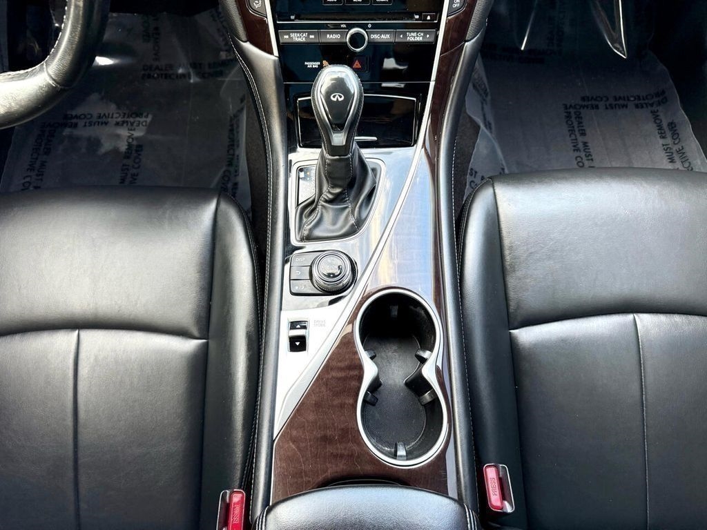 Infiniti Q50 3.0t LUXE AWD 2019