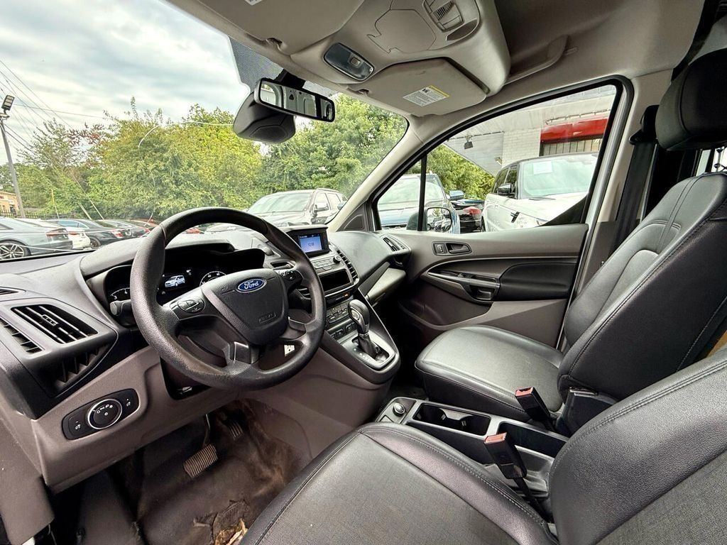 Ford Transit Connect Cargo Van XL SWB w/Rear Liftgate 2020