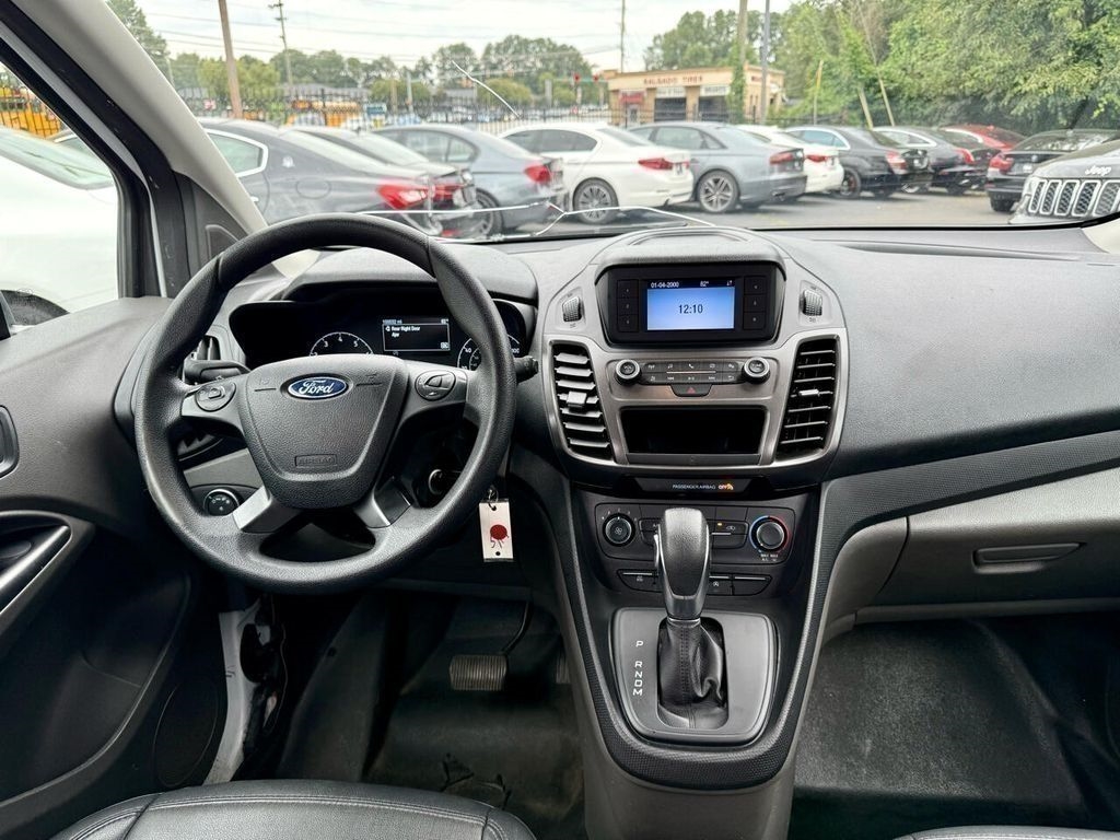 Ford Transit Connect Cargo Van XL SWB w/Rear Liftgate 2020