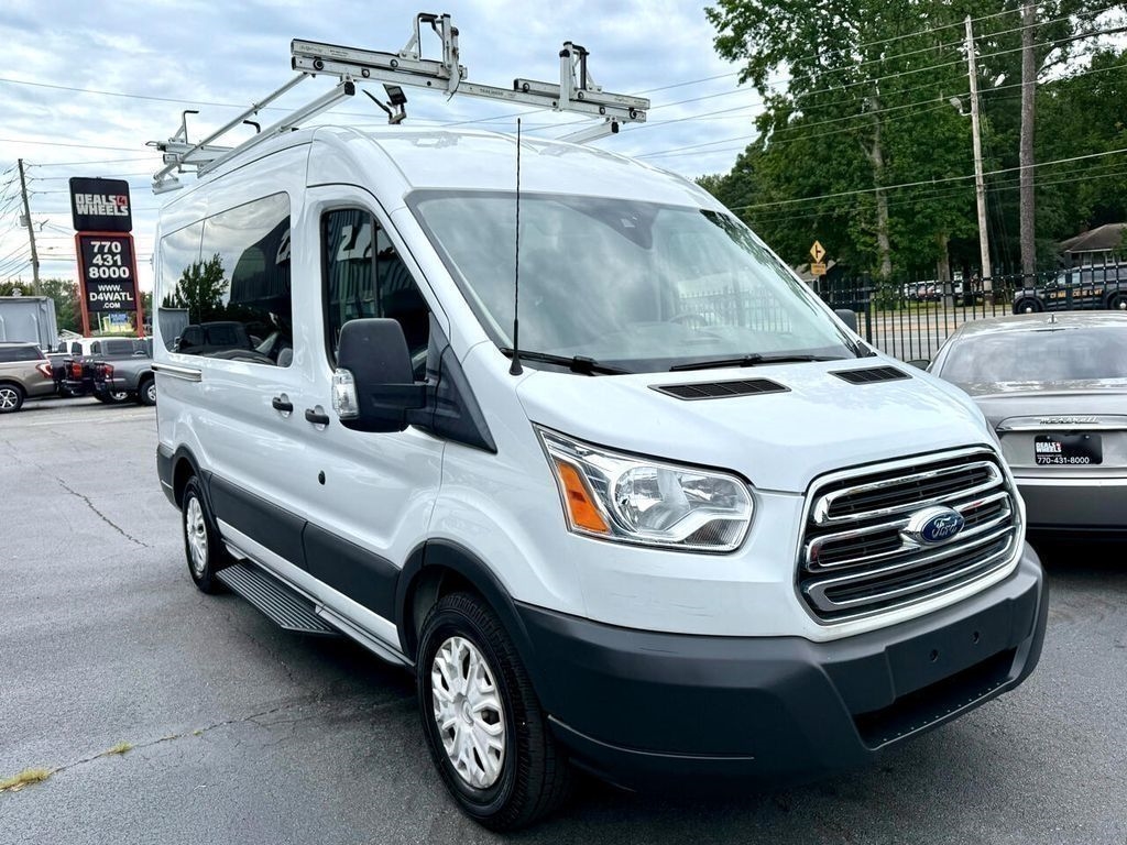 Ford Transit 150 Wagon Med. Roof XL w/Sliding Pass. 130-in. WB 2018