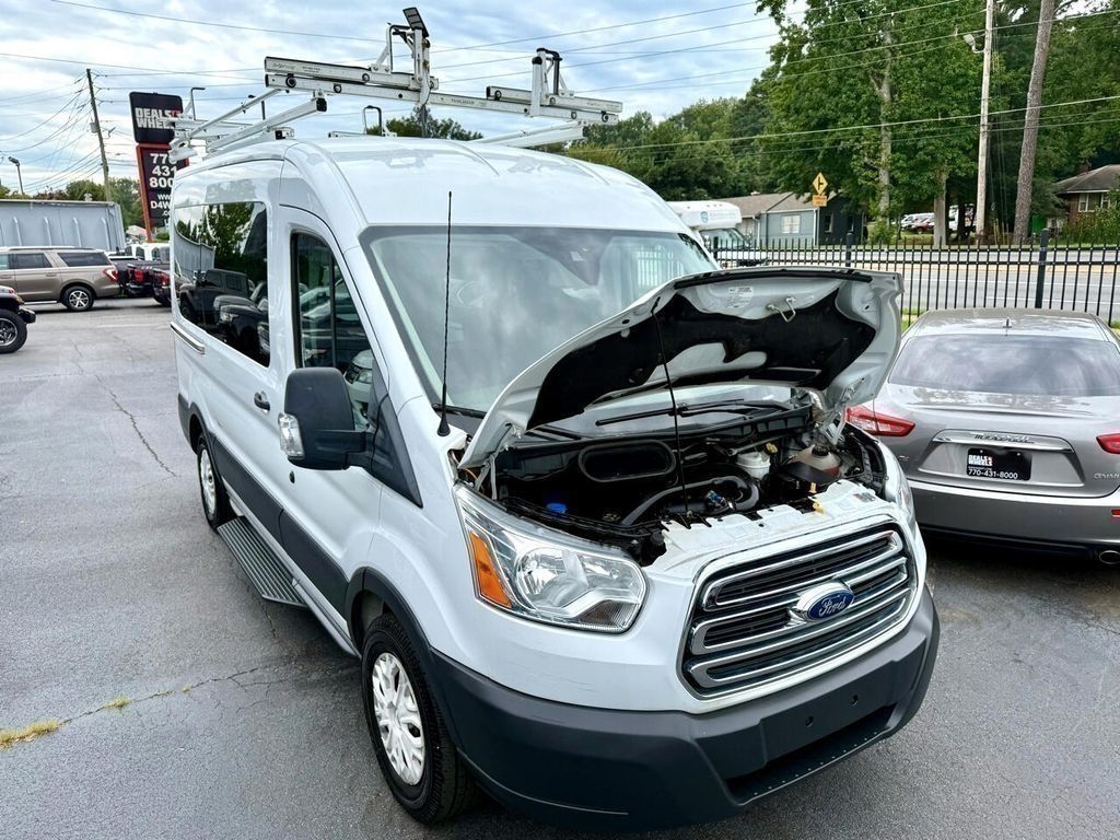 Ford Transit 150 Wagon Med. Roof XL w/Sliding Pass. 130-in. WB 2018