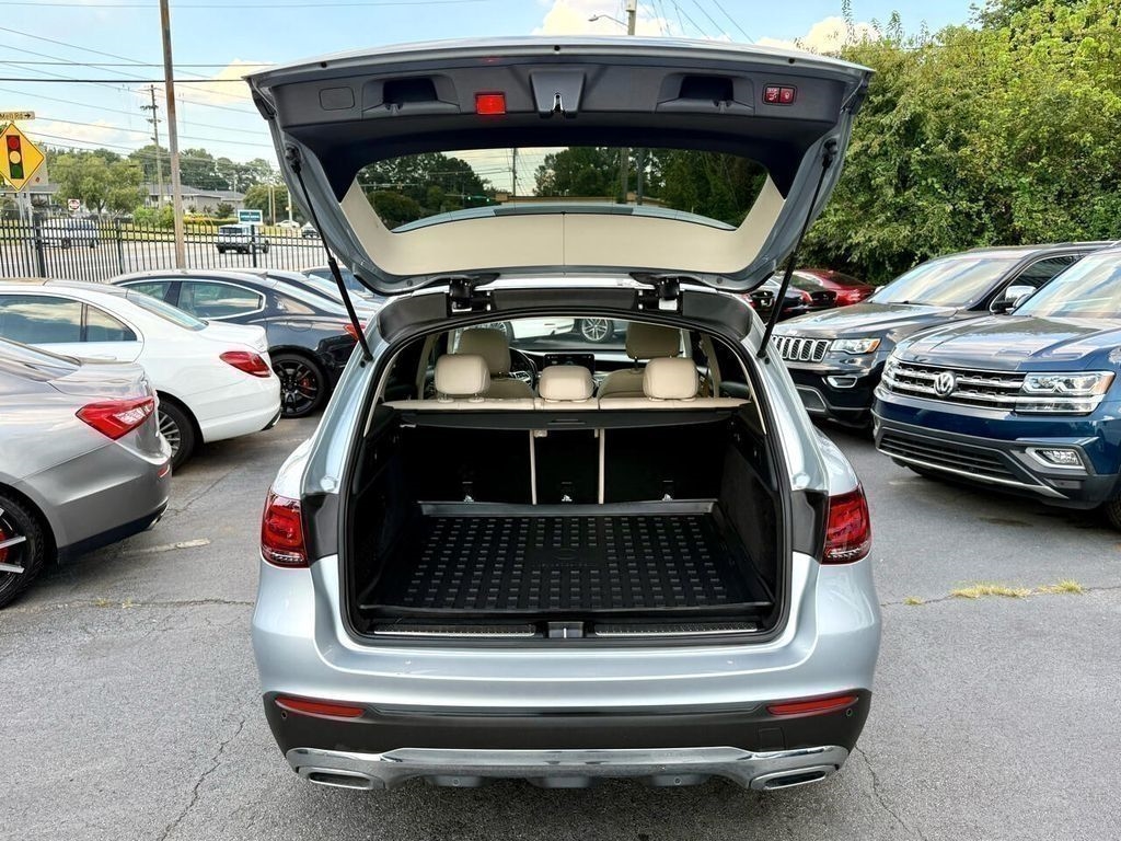 Mercedes-Benz GLC-Class GLC300 2022