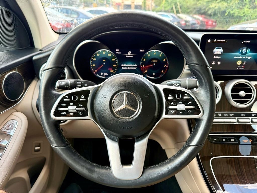 Mercedes-Benz GLC-Class GLC300 2022