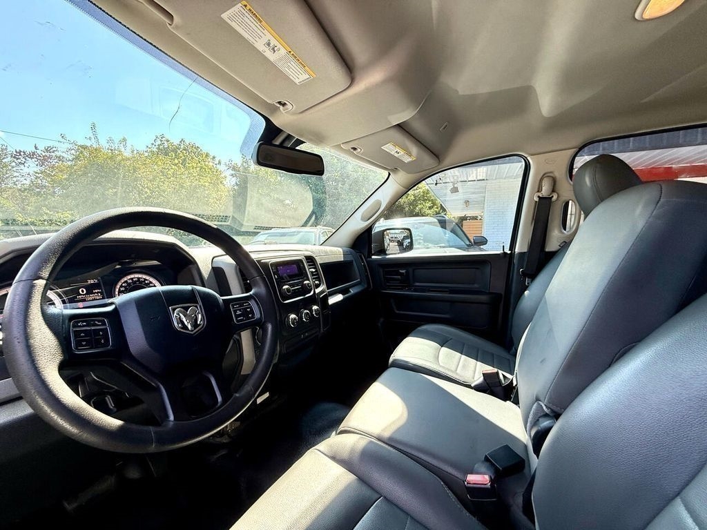 RAM 1500 Tradesman Quad Cab 4WD 2018