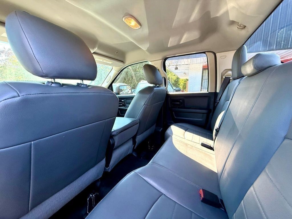 RAM 1500 Tradesman Quad Cab 4WD 2018