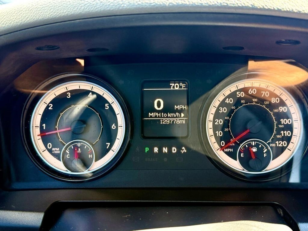 RAM 1500 Tradesman Quad Cab 4WD 2018