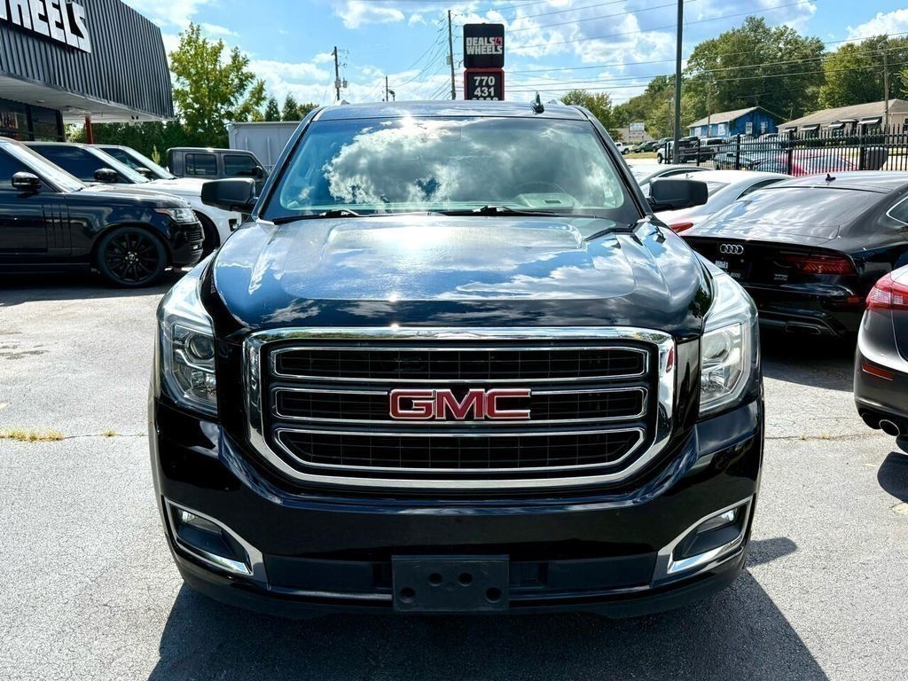 GMC Yukon SLT 2WD 2017