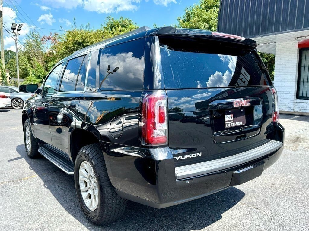 GMC Yukon SLT 2WD 2017
