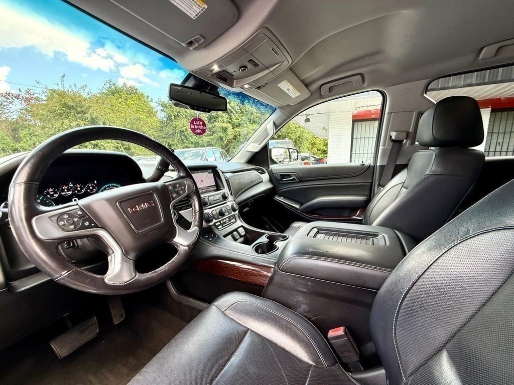 GMC Yukon SLT 2WD 2017