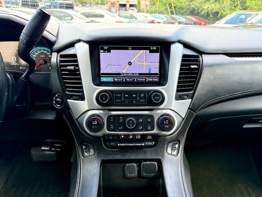 GMC Yukon SLT 2WD 2017