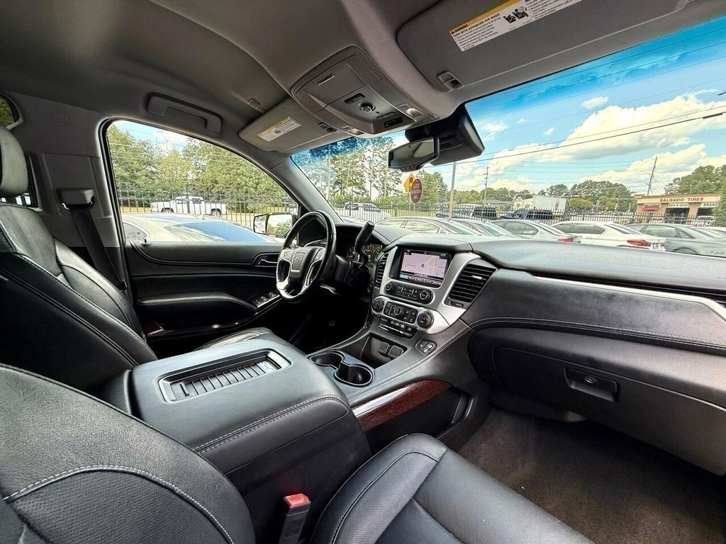 GMC Yukon SLT 2WD 2017