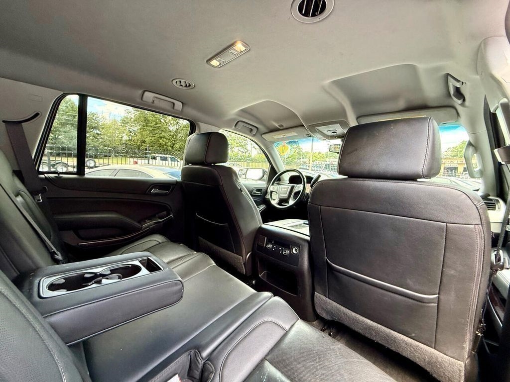 GMC Yukon SLT 2WD 2017