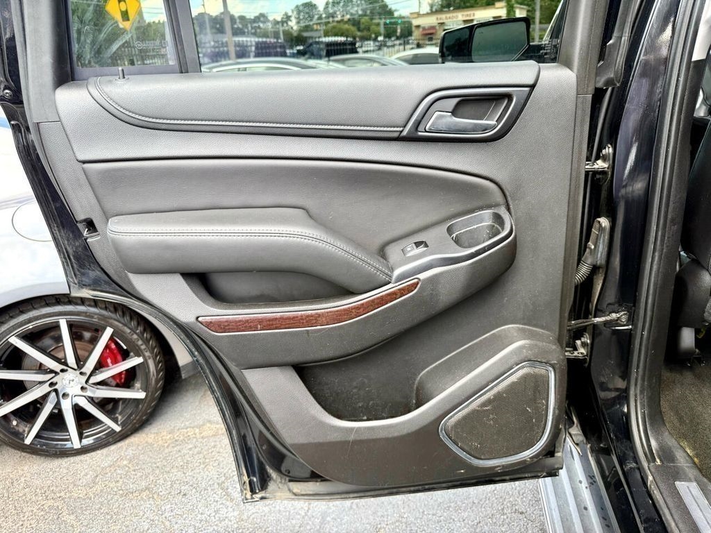 GMC Yukon SLT 2WD 2017