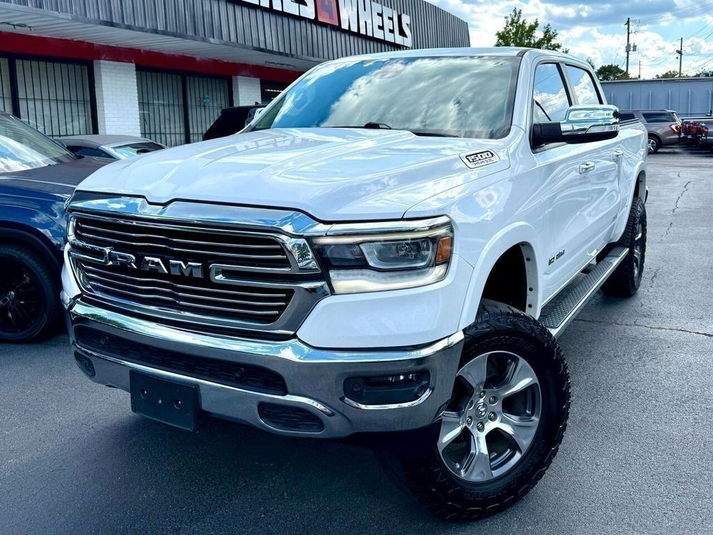 RAM 1500 Laramie Crew Cab SWB 2WD 2020