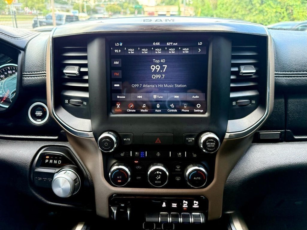 RAM 1500 Laramie Crew Cab SWB 2WD 2020