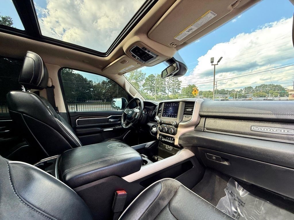 RAM 1500 Laramie Crew Cab SWB 2WD 2020