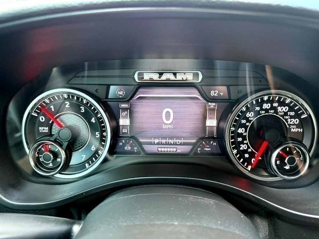 RAM 1500 Laramie Crew Cab SWB 2WD 2020