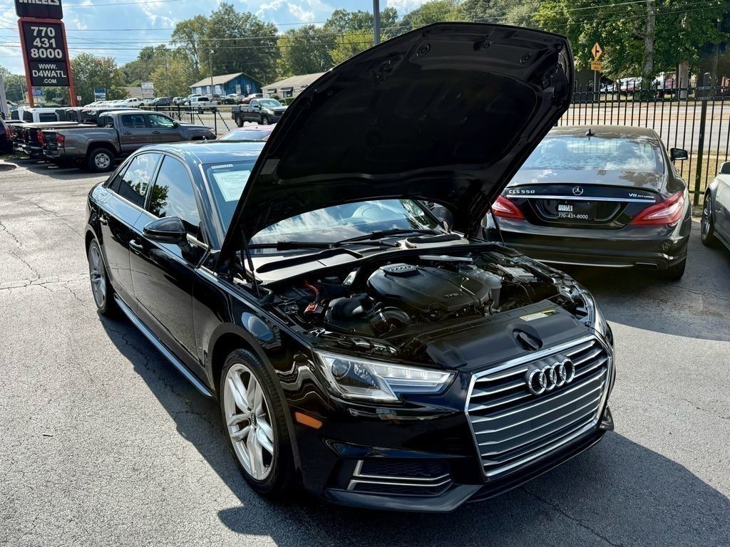 Audi A4 2.0T Premium Sedan 2017