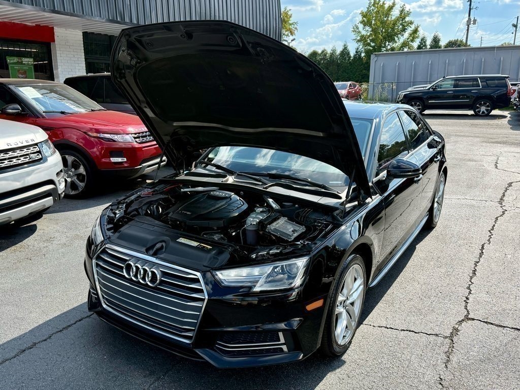 Audi A4 2.0T Premium Sedan 2017