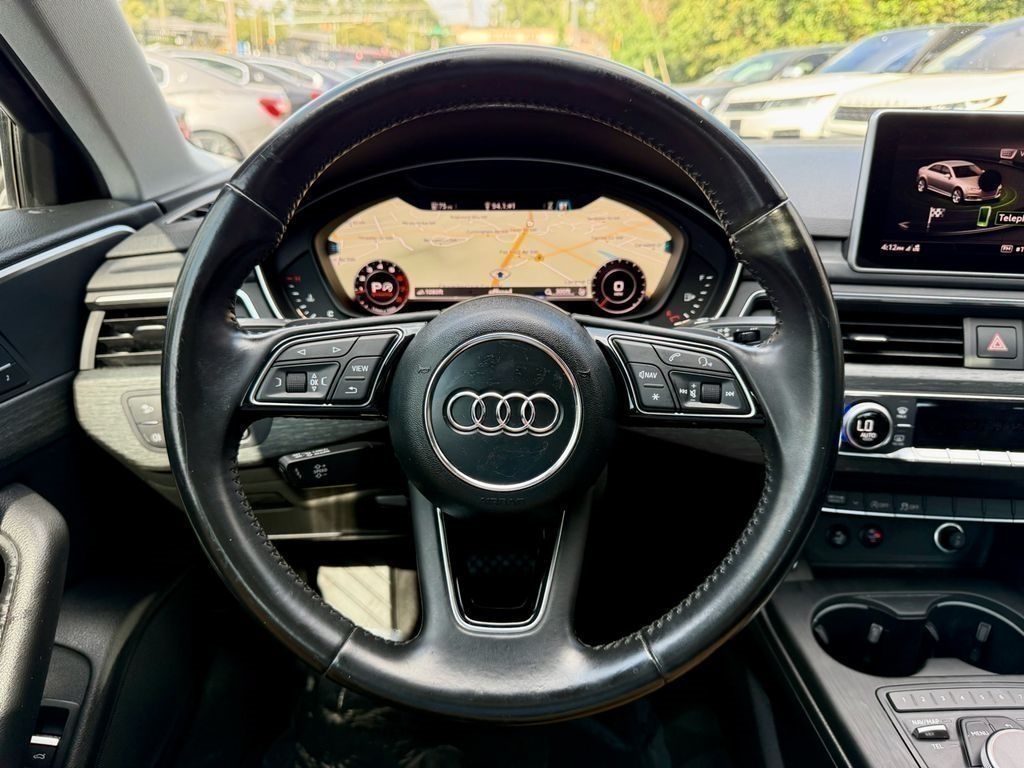 Audi A4 2.0T Premium Sedan 2017