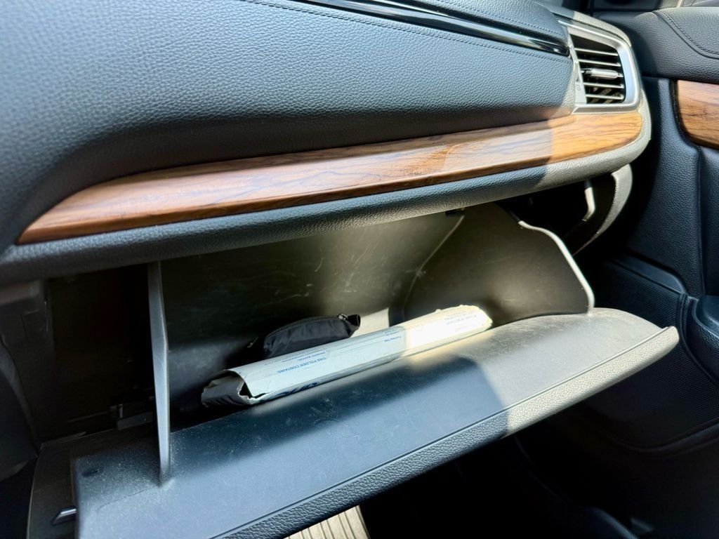 Honda CR-V Touring 2WD 2017
