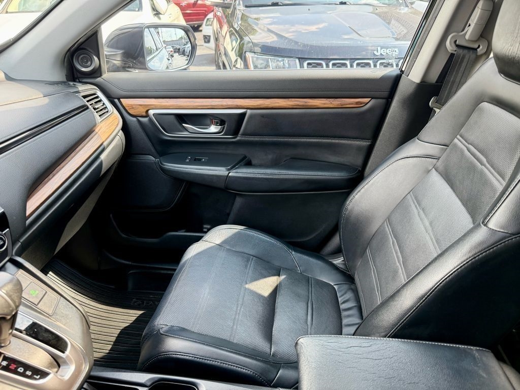 Honda CR-V Touring 2WD 2017