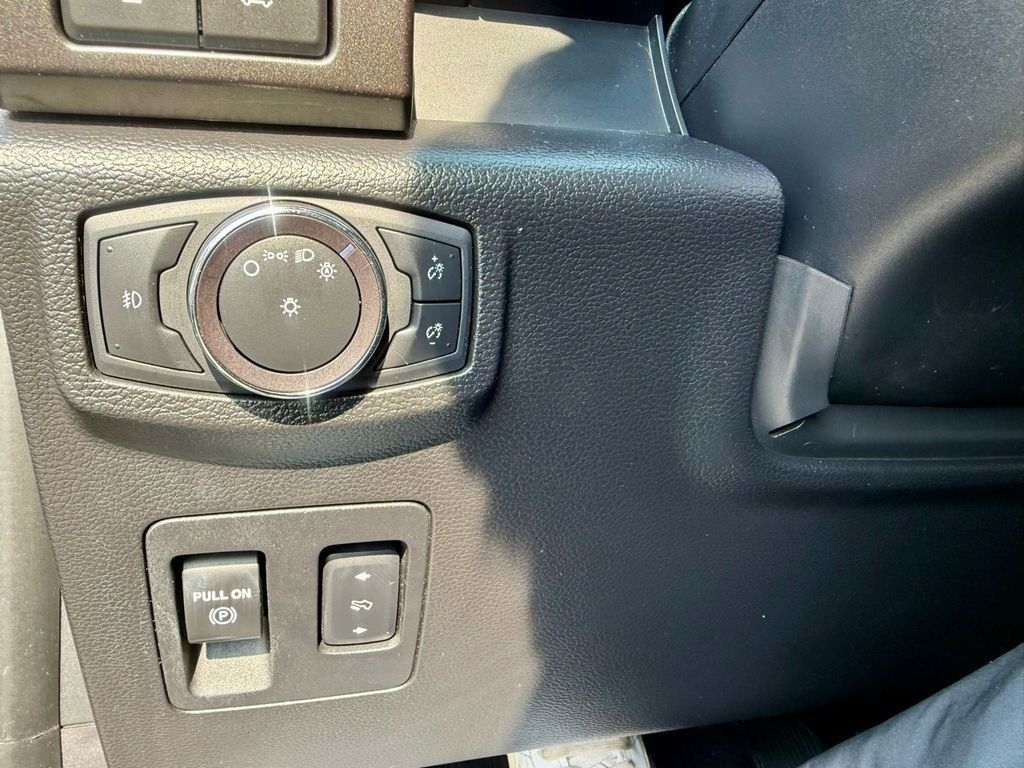 Ford Expedition Limited 2WD 2019