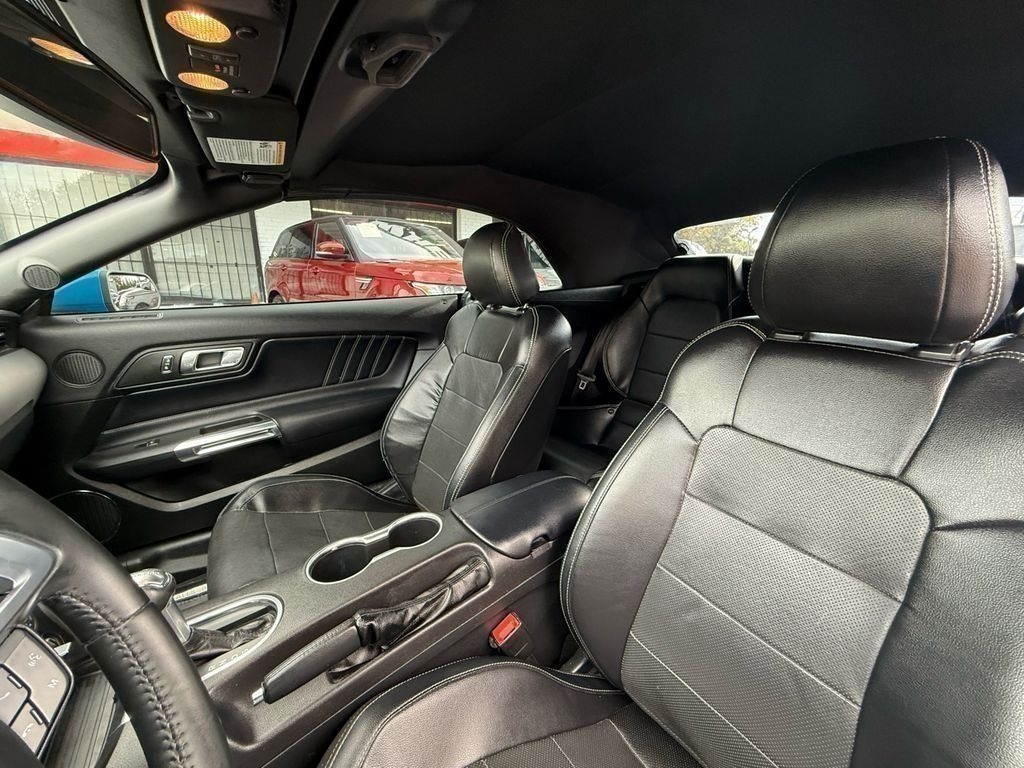 Ford Mustang EcoBoost Premium Convertible 2020