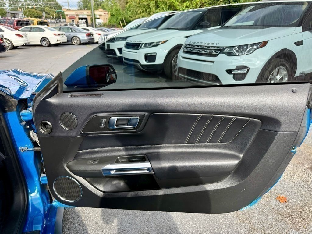 Ford Mustang EcoBoost Premium Convertible 2020